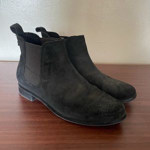 Toms Chelsea Boots